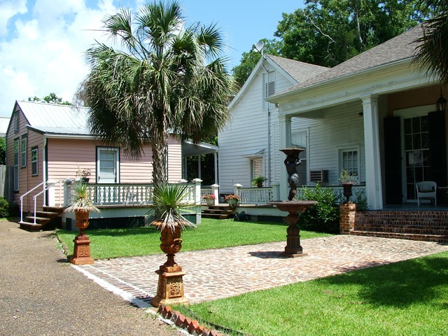 Bed and breakfast cottage, J. N. Stone House Musicale B&B, Natchez, MS